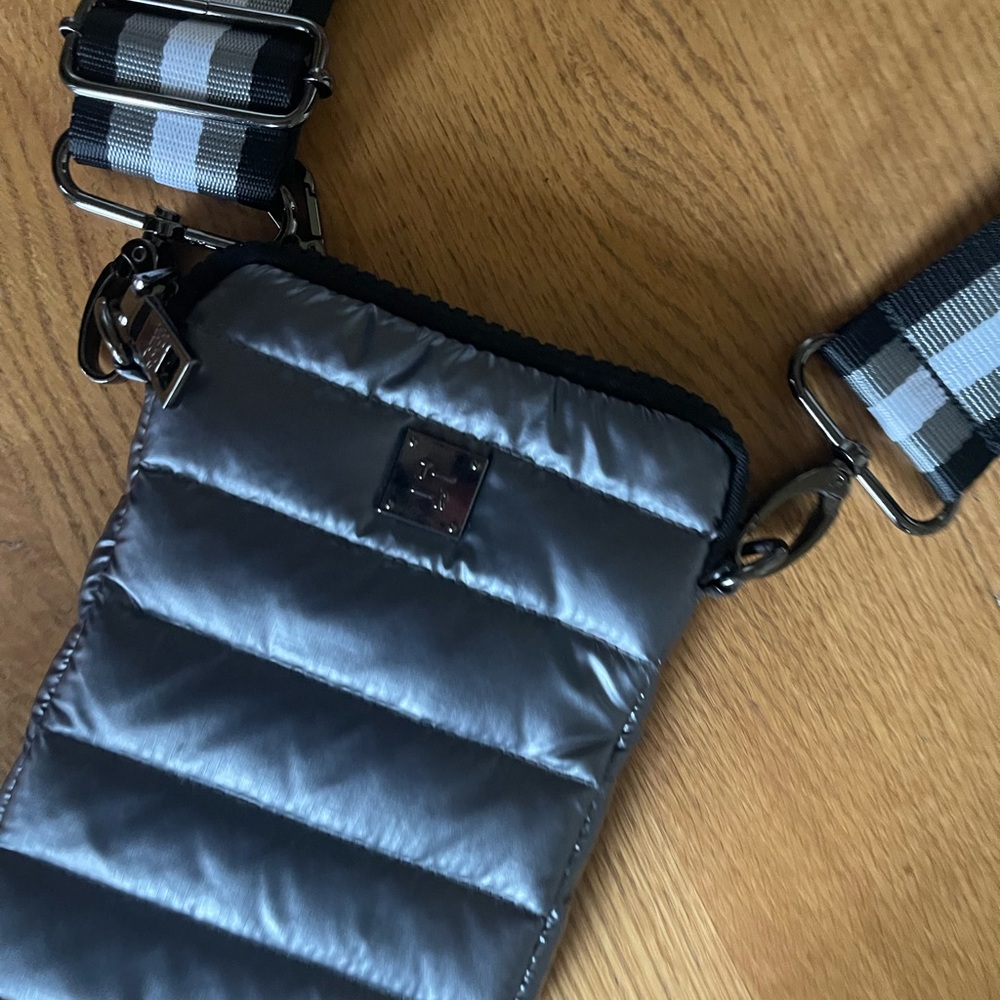 Think Royln Stylish Silver Crossbody Bag